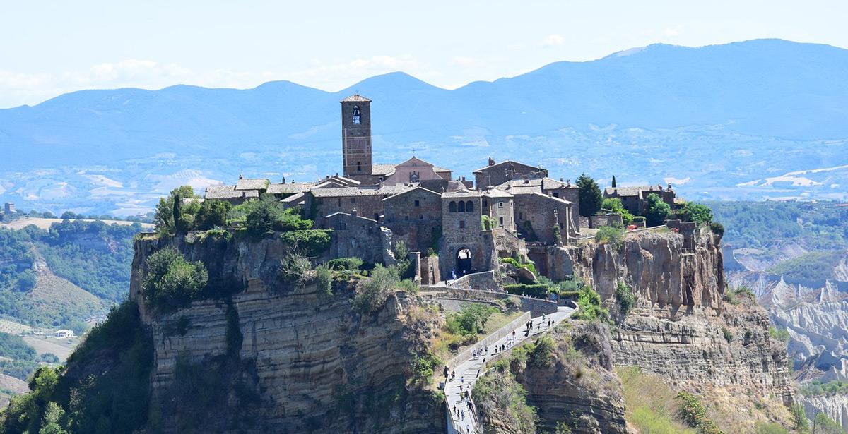 Civita di Bagnoregio - Foto di Michele Palmieri da Pixabay