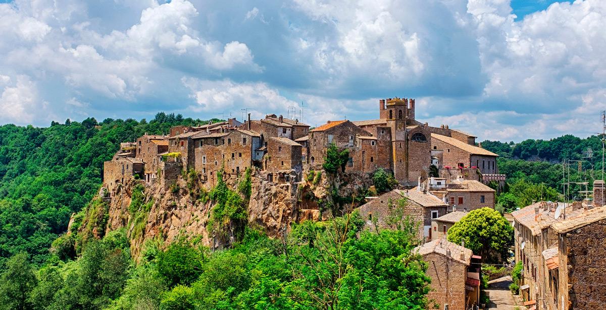 Calcata Vecchia Viterbo - Foto di Only Fabrizio da Adobe Stock